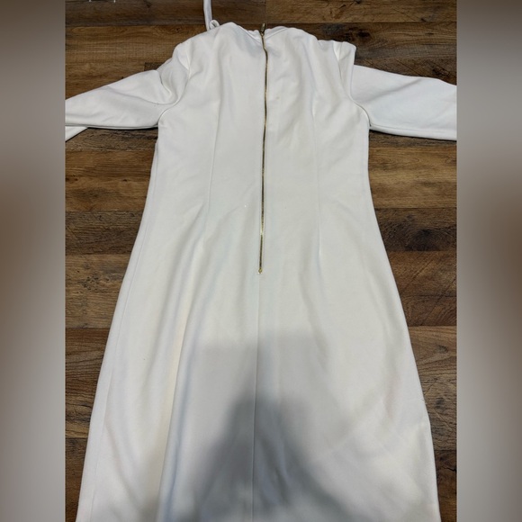 ✨ Elegant Calvin Klein White Midi Dress – Size 4 ✨ - Picture 7 of 9